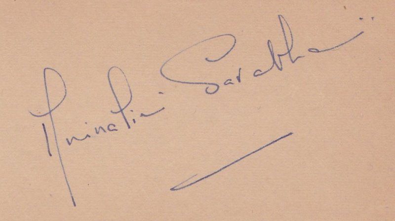 Signature of Mrinalini Sarabhai