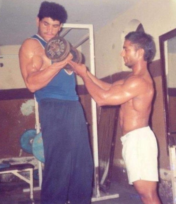 The Great Khali (left) during the preparation for Mr India