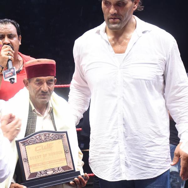 The Great Khali with his father