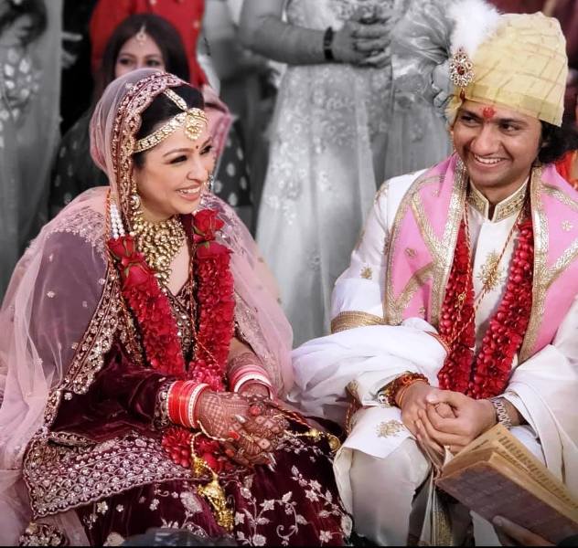 Wedding picture of Nayaab Udhas and Ojas Yogesh Adhiya